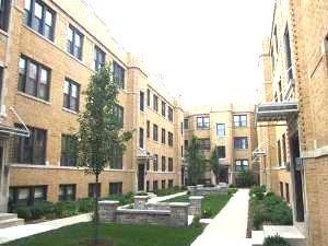 1360 Estes Ave, Chicago, IL 60626-5547