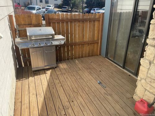 956 Zeno Way, Aurora CO  80017-3392 exterior