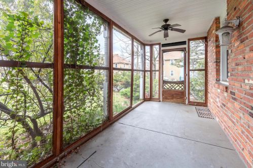 213 Horton Ave, Gloucester, NJ 08030-2726