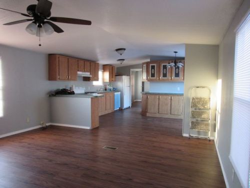 136 2nd St, Elgin, OK 73538-9037