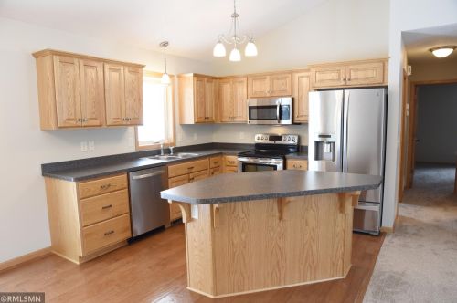 30709 108th St, Princeton, MN 55371-3356