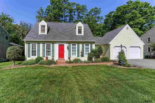 140 Frysville Rd, York, PA 17406-1214