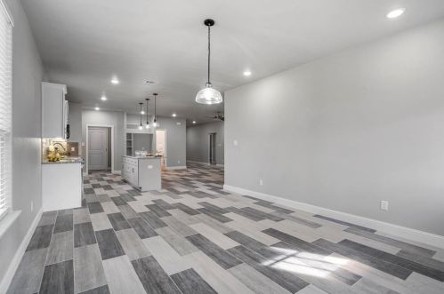 9513 Santa Monica Dr, Fort Worth TX  76116-5926 exterior