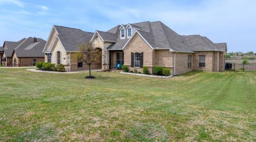 10325 Los Rios Dr, Fort Worth, TX 76179-6805