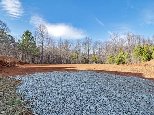 410 Overlook Mountain Dr, Suwanee, GA 30024-5480