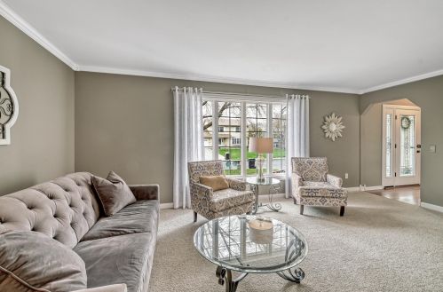 412 Bucher Ave, Saint Paul MN  55126-4661 exterior