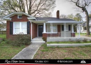 208 College St, Olive Branch, NC 28103-1339