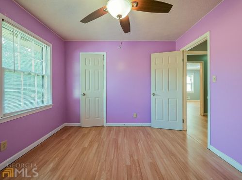 318 Davis Rd, Stockbridge GA  30281-3304 exterior