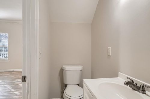 1146 Ira St, Atlanta GA  30310-3657 exterior