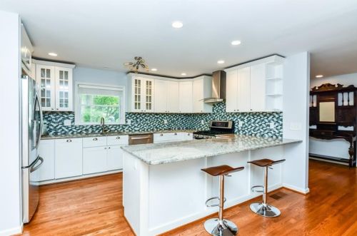 2228 Meadowvale Dr, Atlanta GA  30345-3543 exterior