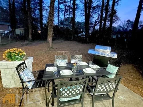 5332 Denny Dr, Atlanta GA  30349-5206 exterior