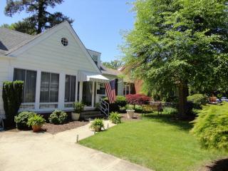 117 Conway Ave, Norfolk, VA 23505-4421