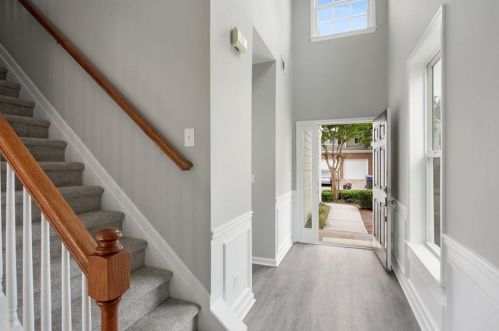 242 Cavendar Way, Marietta, GA 30066-4997