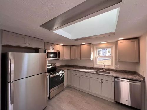 2431 3rd St, Allentown PA  18103-6804 exterior