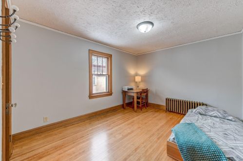 1207 Charlton St, Saint Paul MN  55118-2922 exterior