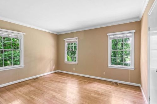 152 Burdette Rd, Atlanta GA  30327-4804 exterior