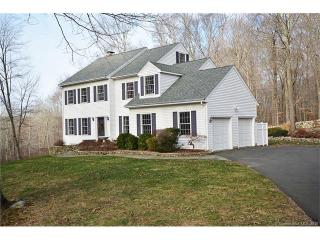 58 Fawn Hill Rd, Deep River, CT 06419-1303