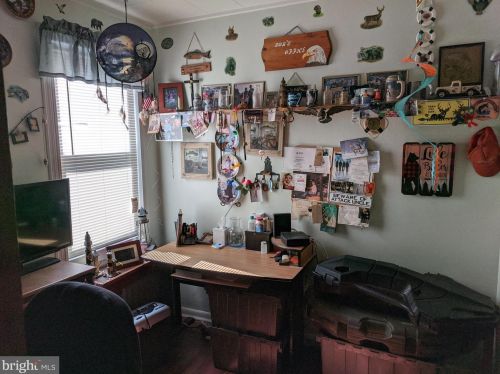 6043 Keystone St, Philadelphia PA 19135-2814 exterior