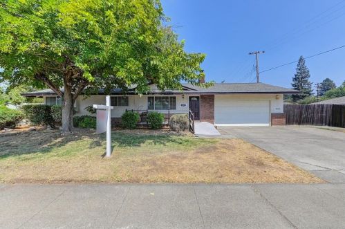 8805 Jonnie Way, Fair Oaks, CA 95628-3904