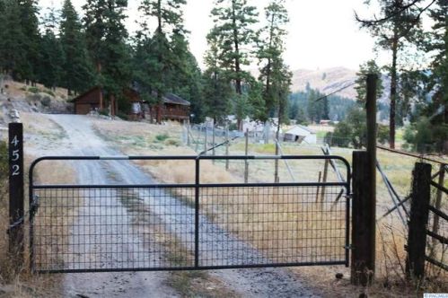 4024 Clover Springs Rd, Goose Prairie, WA 98937