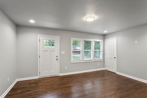 267 Hilltop Dr, Atlanta GA  30341-3703 exterior