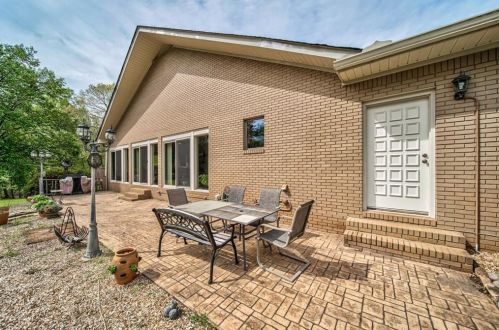 1724 Arbor Hill Rd, Holly Springs, GA 30115-7020