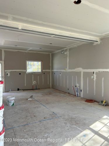 713 Asbury Ave, Tinton Falls NJ 07712-6103 exterior