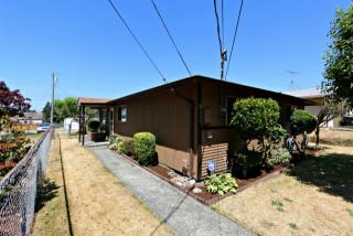 8318 Thompson Ave, Tacoma, WA 98408-4116