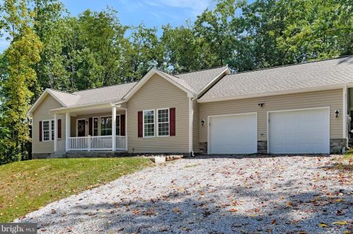 11194 Back Creek Valley Rd, Hedgesville, WV 25427-3777