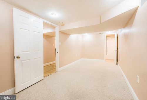 2614 Urbana Dr, Silver Spring MD 20906-5032 exterior