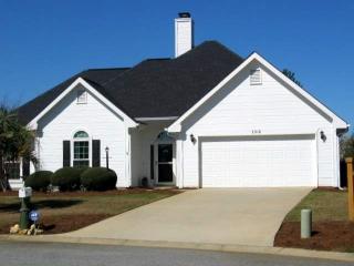 102 Killarney Pl, Bonaire, GA 31005-3307