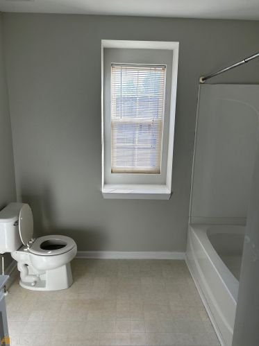 1188 Matt Moore Ct, Lithia Springs, GA 30122-2478