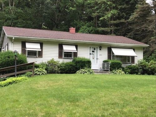 436 Edgewood Dr, Franklin, PA 16323-1947