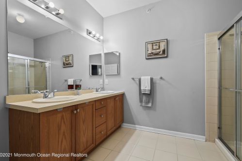 631 Ml Pond Way, Tinton Falls NJ 07724-2478 exterior