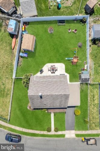 33 Cumberland Ave, Trenton NJ 08618-5413 exterior