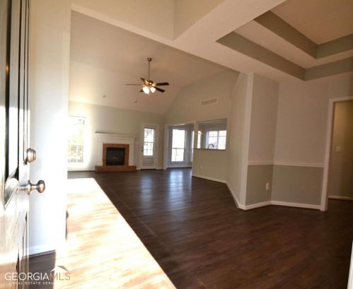 36 Saratoga Pl, Newnan, GA 30263-6715