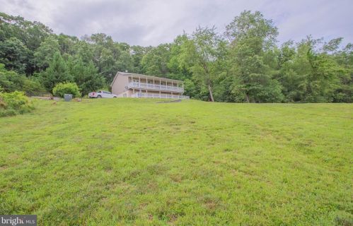 116 Solomons Ct, Hedgesville WV  25427-3723 exterior