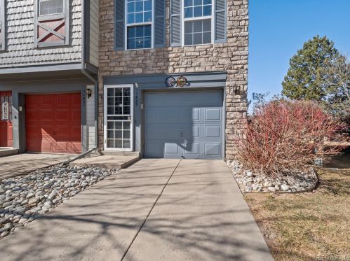 11823 Kepner Dr, Aurora CO  80012-3292 exterior