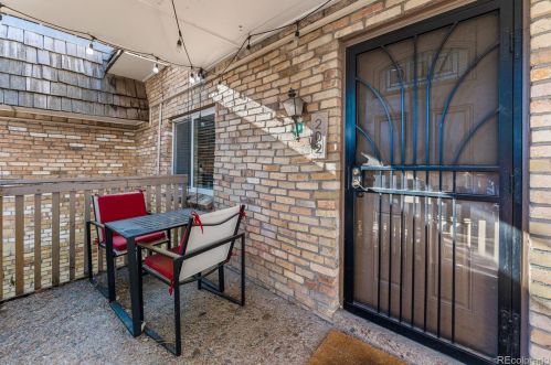 2190 Holly St, Denver CO  80222-5605 exterior