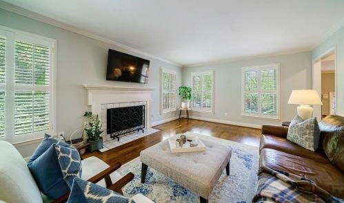 2104 Defoors Mill Dr, Atlanta GA  30318-2368 exterior