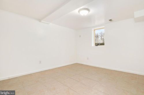 4206 Round Hl Rd, Silver Spring MD 20906-4869 exterior