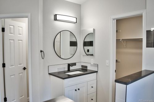 22878 Belleview Pl, Denver CO  80015-6557 exterior