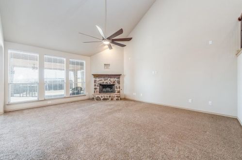 10061 Red Blf Ln, Fort Worth TX  76177-7353 exterior