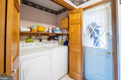 5160 Grandview Rd, Hanover PA 17331-7885 exterior