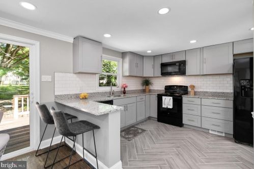 7108 Flint Ct, Middletown MD  21769-7425 exterior