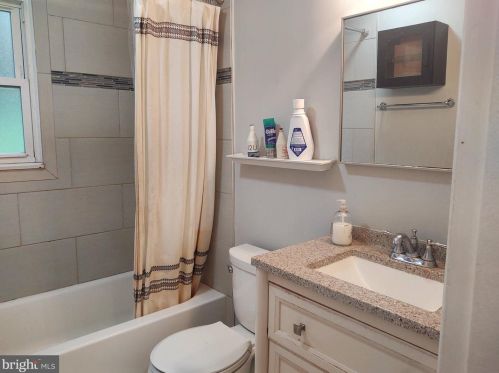 3201 Henderson Ave, Silver Spring MD 20902-1921 exterior