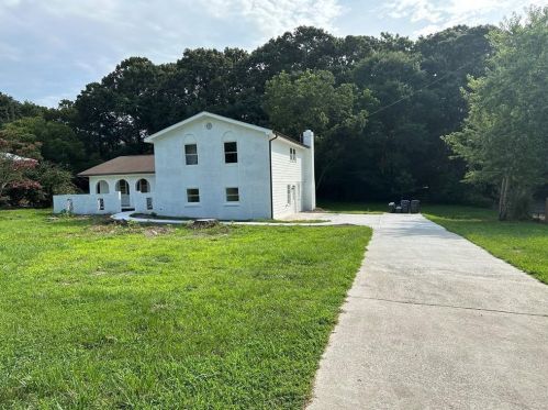 2966 Elizabeth Ln, Lithonia, GA 30078-3708
