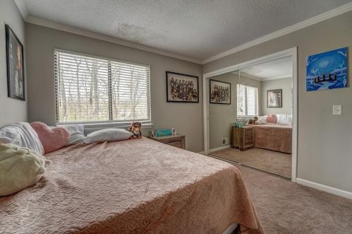 1785 Laurel Ridge Dr, Conyers GA  30094-6110 exterior