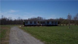 1175 Lumley Stand Rd, Manchester, TN 37355-7038