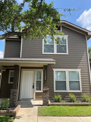 17724 Golden Valley Dr, Webberville TX  78653-5344 exterior